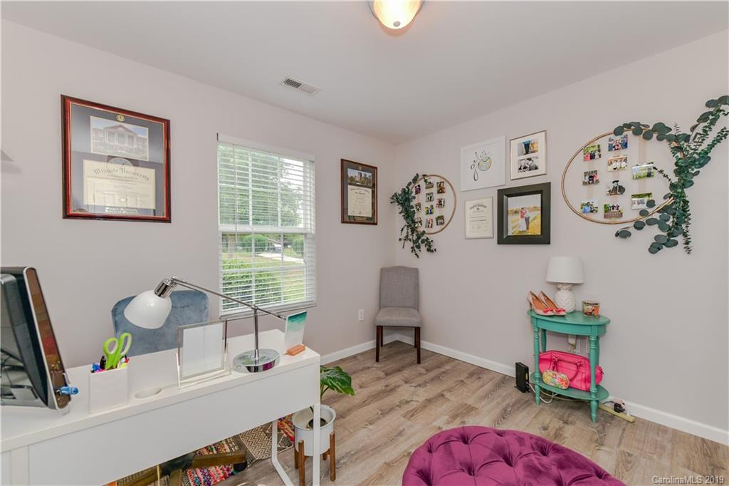 8803 Reedy Creek Road Charlotte, NC 28215 - Photo 20 of 27 Gallery Image 20