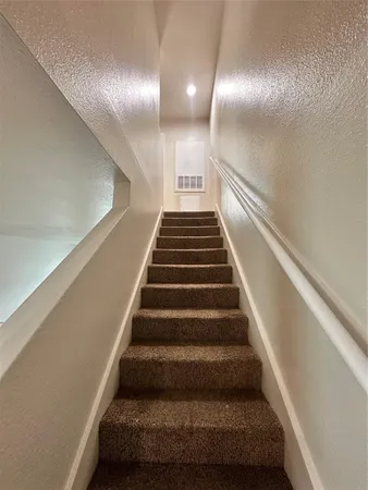 $1,300 | 8714 Victorian Village Drive, Unit 8, Houston, TX 77071