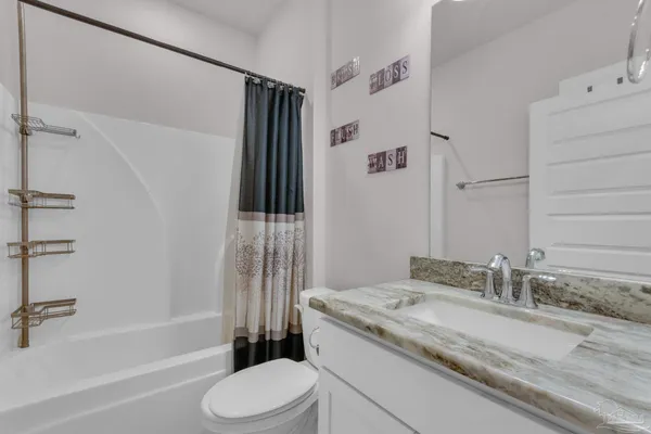 $349,900 | 7057 Whitetail Run Drive, Pensacola, FL 32526