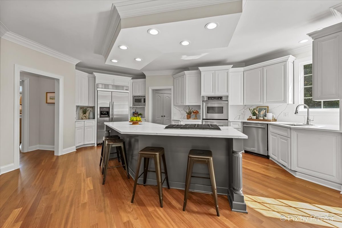 39W599 Walt Whitman Road St. Charles, IL 60175 - Photo 19 of 74