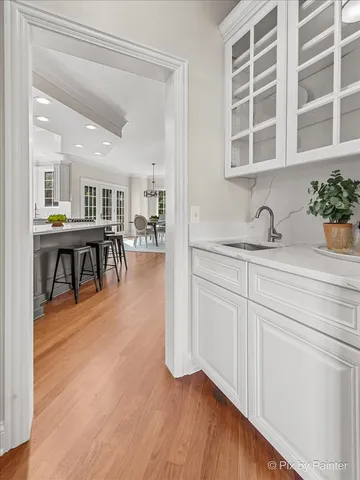 $1,100,000 | 39W599 Walt Whitman Road, St. Charles, IL 60175