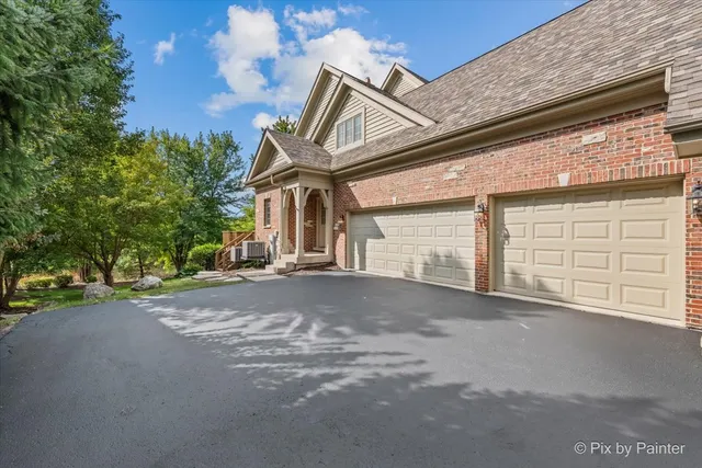 $1,100,000 | 39W599 Walt Whitman Road, St. Charles, IL 60175