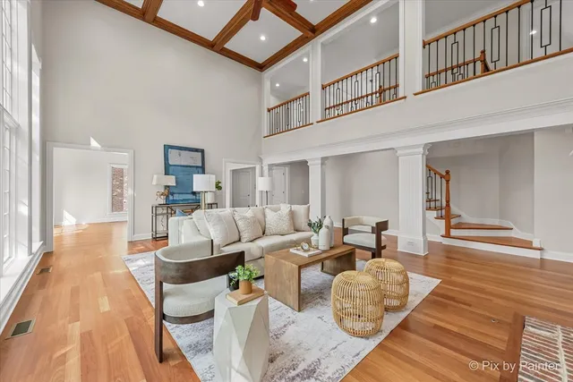 $1,100,000 | 39W599 Walt Whitman Road, St. Charles, IL 60175