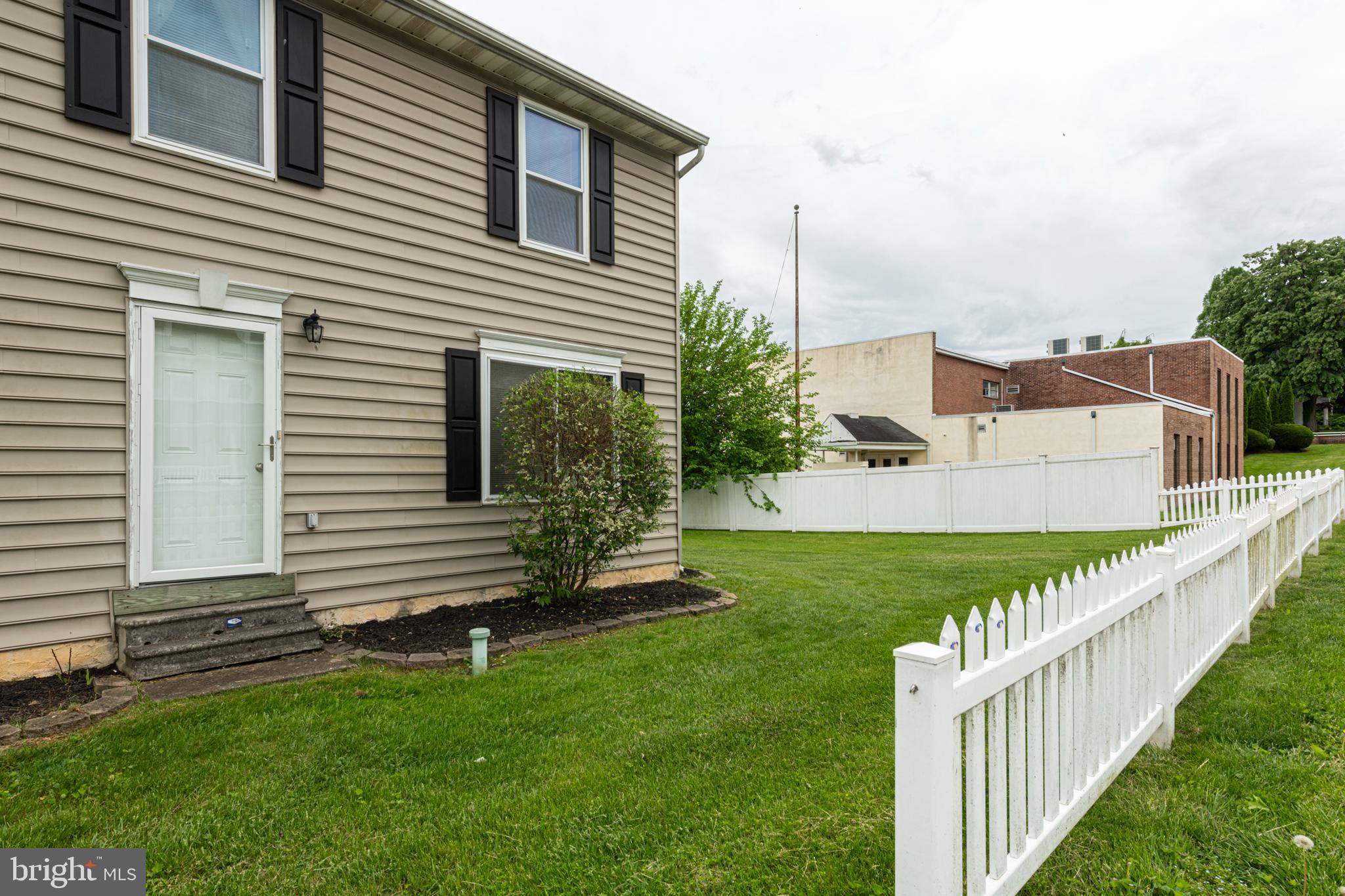 10 Terry Court Downingtown, PA 19335 - Photo 8 of 32