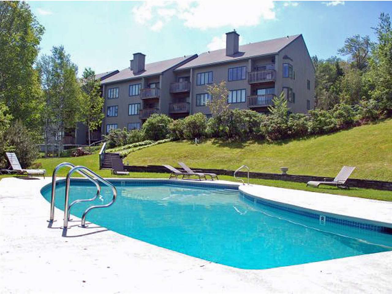122 Snow Creek Road, Unit 45 Warren, VT 05674 - Photo 17 of 24 Gallery Image 17