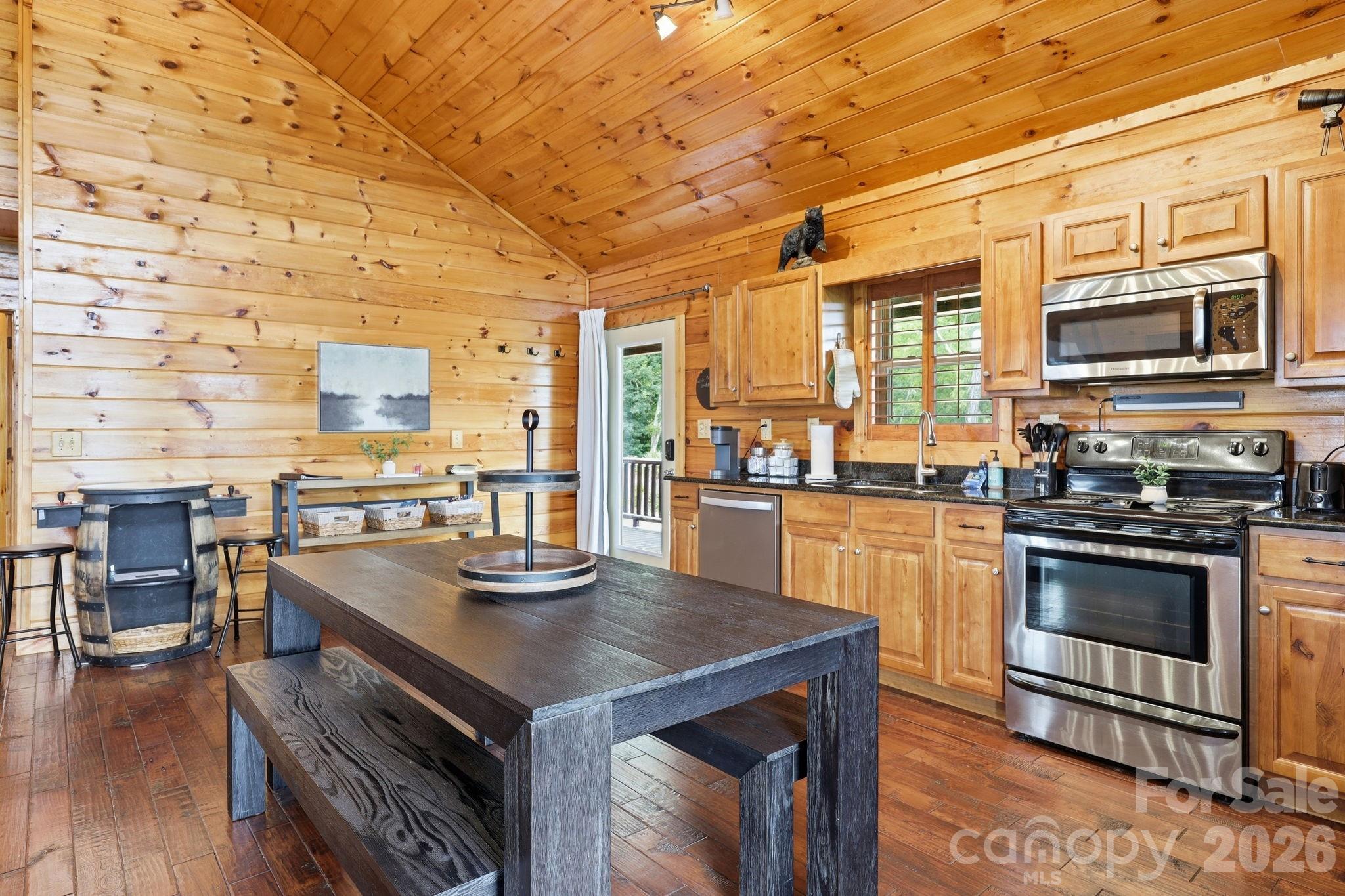 946-140 Honeysuckle Ridge Almond, NC 28702 - Photo 11 of 48