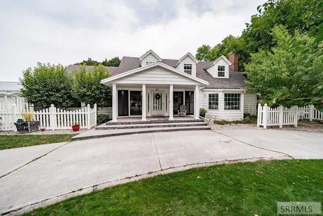$575,000 | 269 West Center Street, Shelley, ID 83274