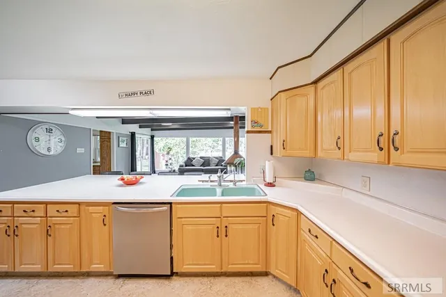 $575,000 | 269 West Center Street, Shelley, ID 83274