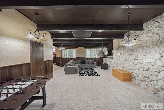 $575,000 | 269 West Center Street, Shelley, ID 83274