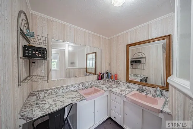 $575,000 | 269 West Center Street, Shelley, ID 83274