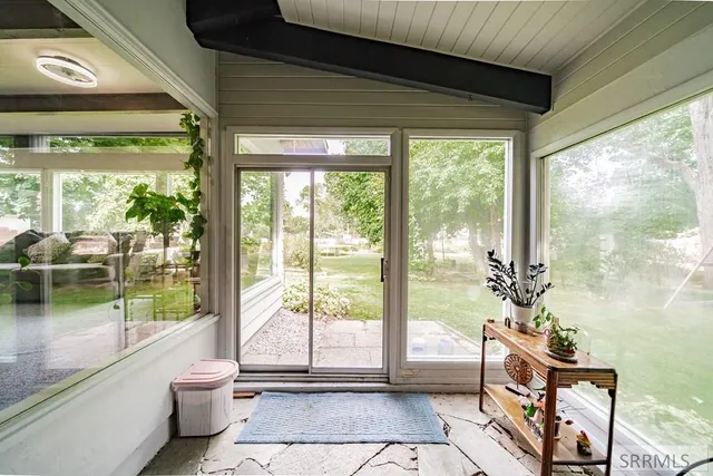 $575,000 | 269 West Center Street, Shelley, ID 83274