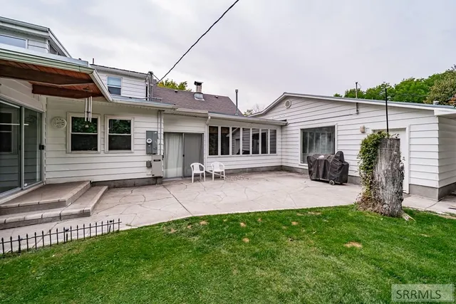 $575,000 | 269 West Center Street, Shelley, ID 83274