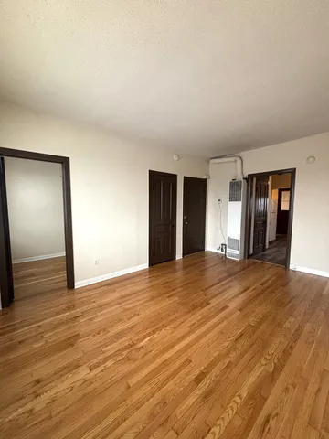 $1,800 | 3003 North Ashland Avenue, Unit 3, Chicago, IL 60657