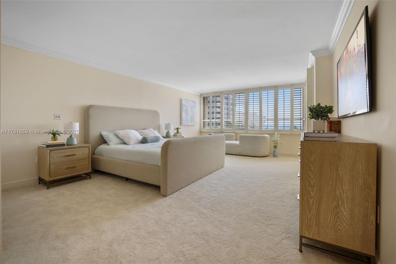 2 Grove Isle Drive, Unit B503 Miami, FL 33133 - Photo 13 of 41