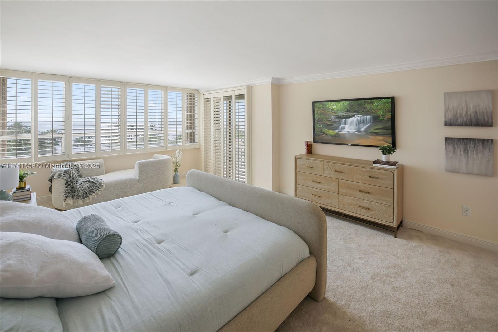 2 Grove Isle Drive, Unit B503 Miami, FL 33133 - Photo 14 of 41