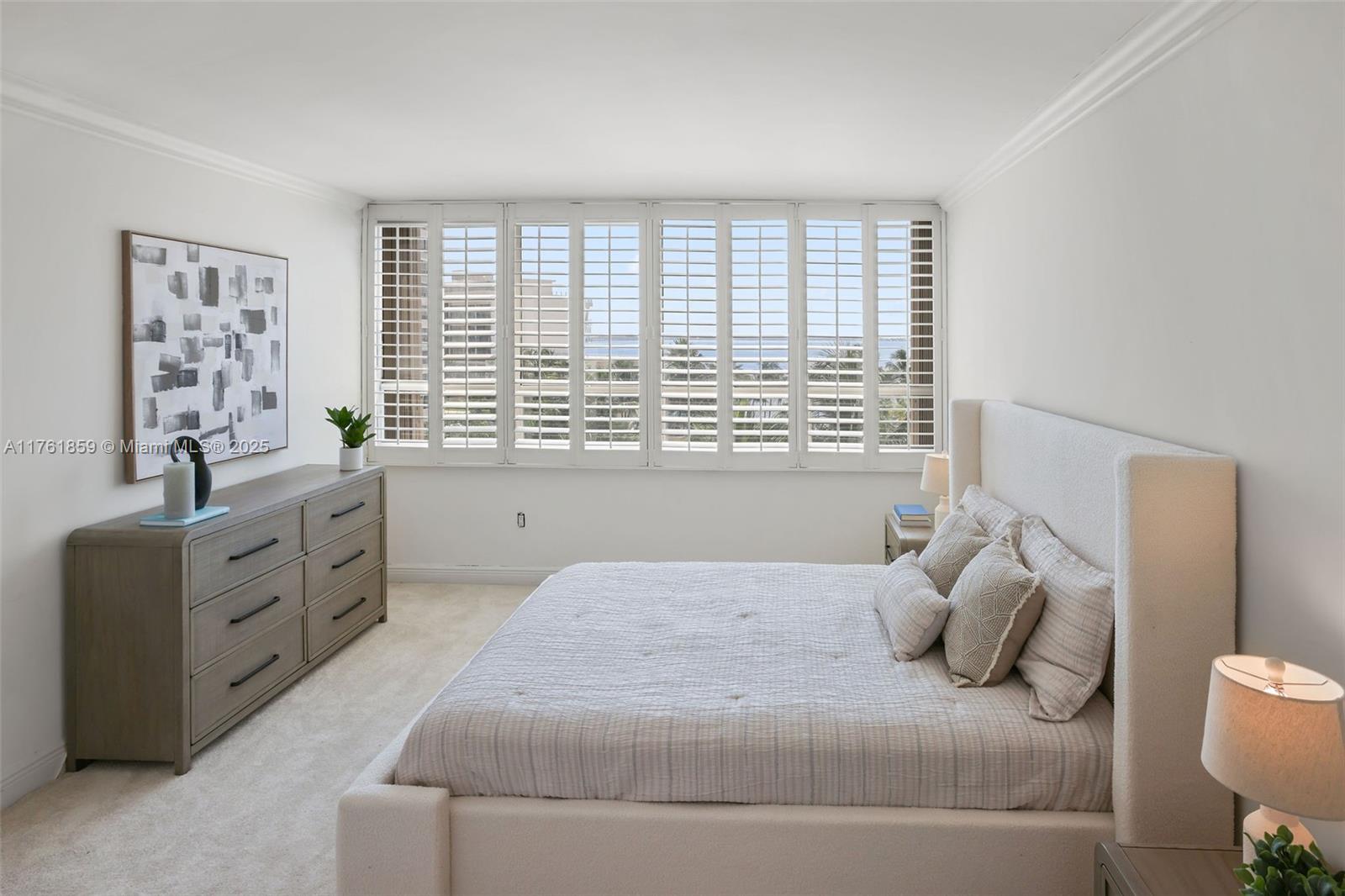 2 Grove Isle Drive, Unit B503 Miami, FL 33133 - Photo 23 of 41