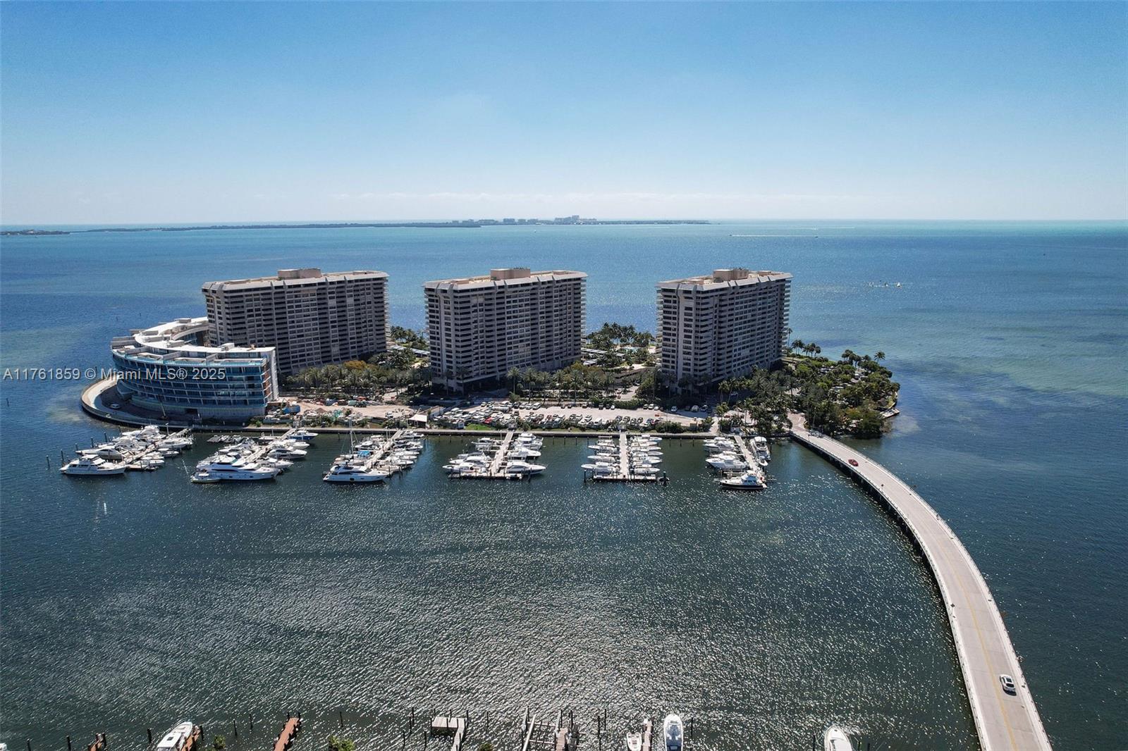 2 Grove Isle Drive, Unit B503 Miami, FL 33133 - Photo 26 of 41