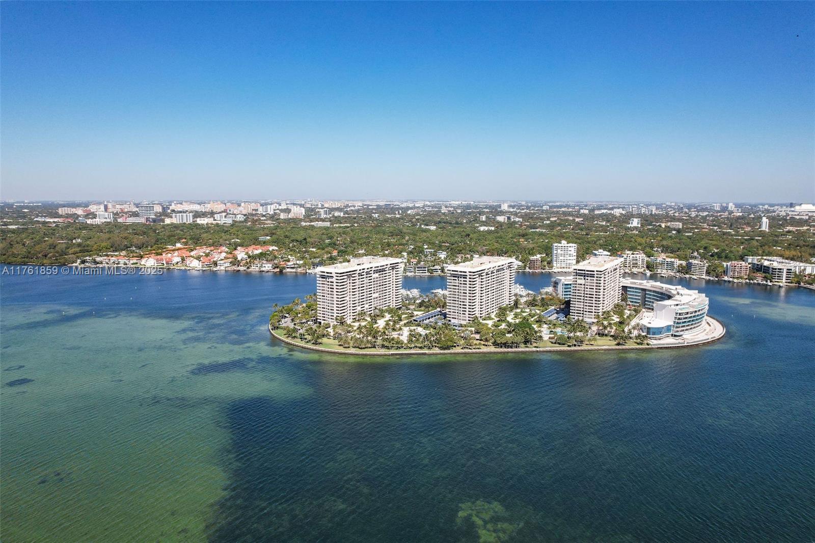 2 Grove Isle Drive, Unit B503 Miami, FL 33133 - Photo 27 of 41