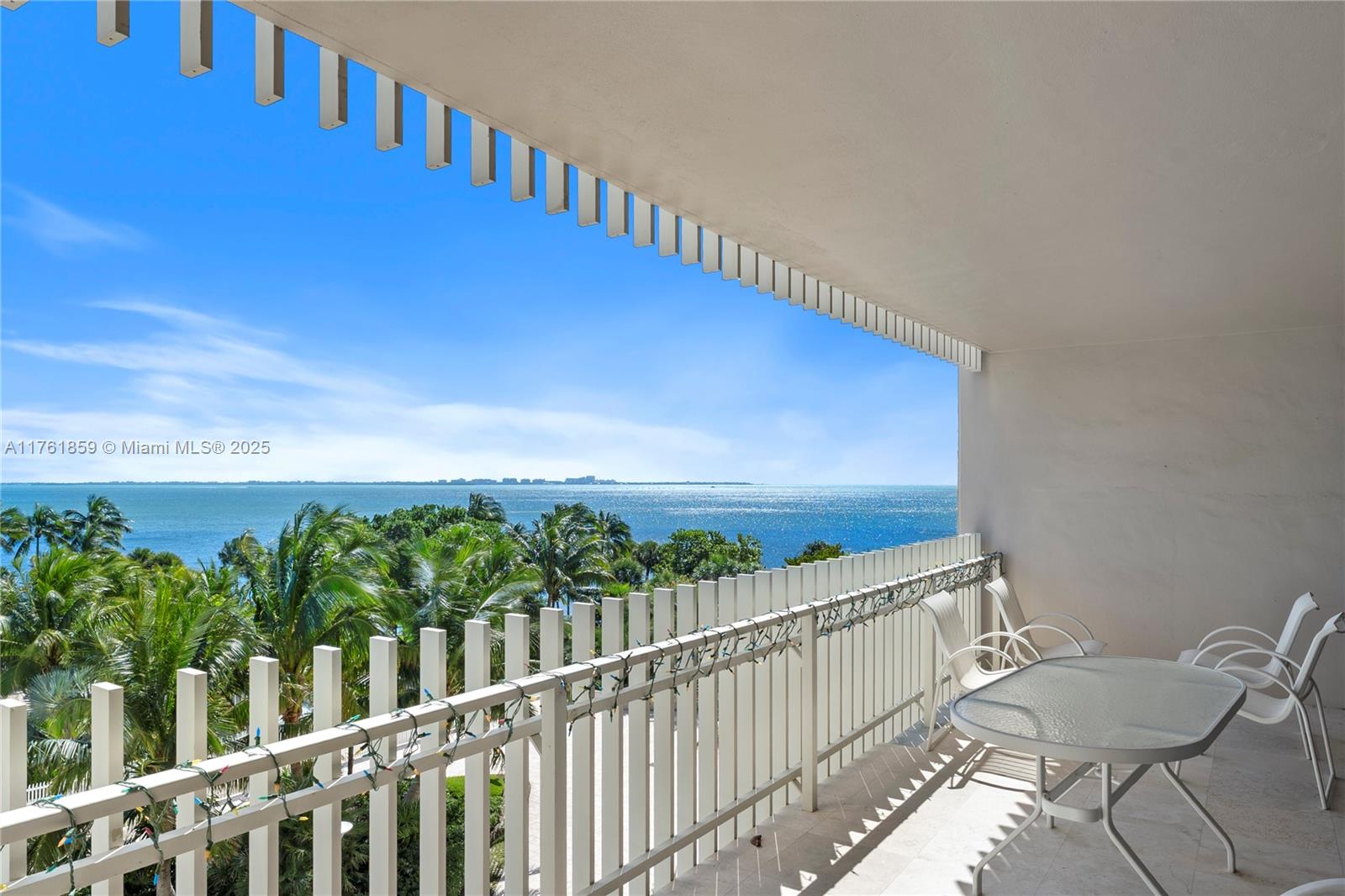 2 Grove Isle Drive, Unit B503 Miami, FL 33133 - Photo 32 of 41