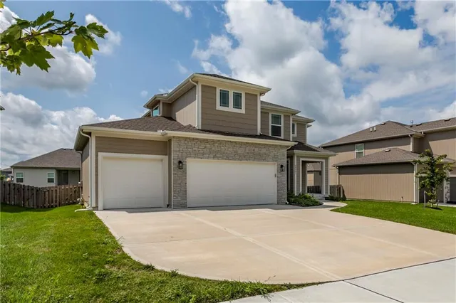 $521,000 | 28501 West 161st Terrace, Gardner, KS 66030