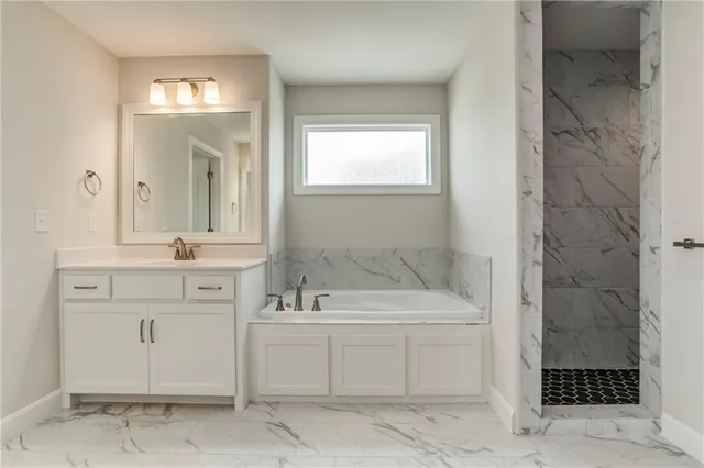 $521,000 | 28501 West 161st Terrace, Gardner, KS 66030