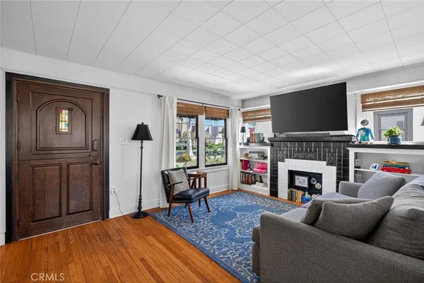 $759,900 | 1116 East Whiting Avenue, Fullerton, CA 92831