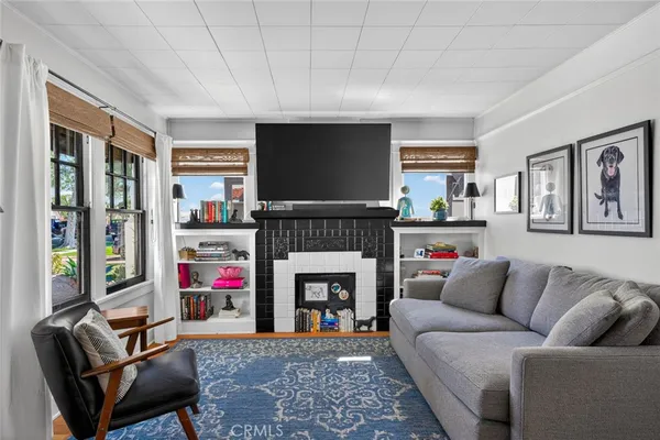 $759,900 | 1116 East Whiting Avenue, Fullerton, CA 92831