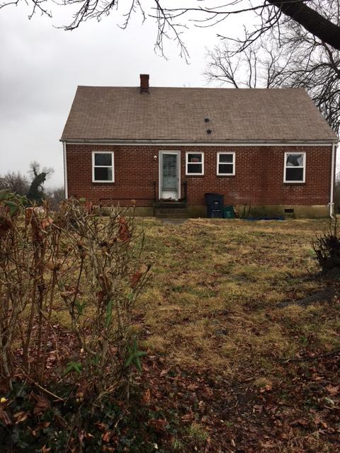 849 Rutherford Avenue Northwest Roanoke, VA 24016 - Photo 2 of 3 IMG_0711