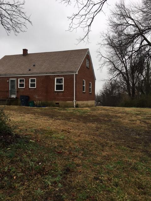 849 Rutherford Avenue Northwest Roanoke, VA 24016 - Photo 3 of 3 IMG_0713
