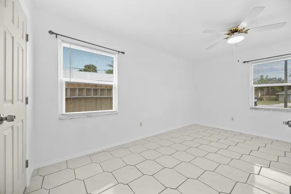 $2,700 | 1742 West Terrace Drive, Lake Worth Beach, FL 33460