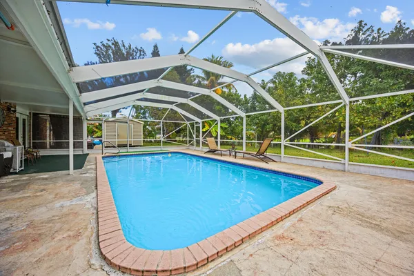 $2,700 | 1742 West Terrace Drive, Lake Worth Beach, FL 33460