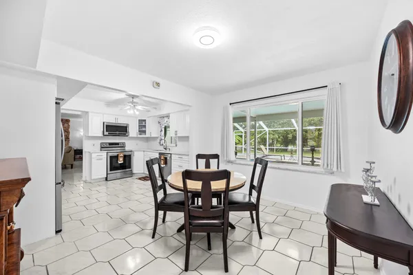 $2,700 | 1742 West Terrace Drive, Lake Worth Beach, FL 33460