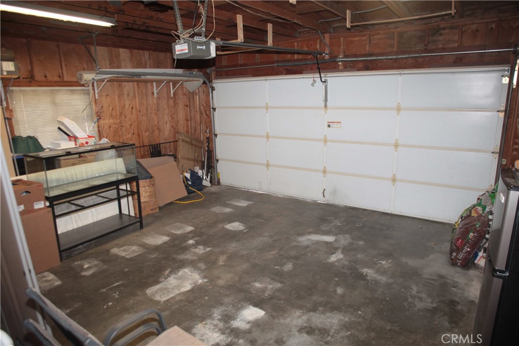 27502 Amethyst Way Castaic, CA 91384 - Photo 18 of 23 a view of a room with racks