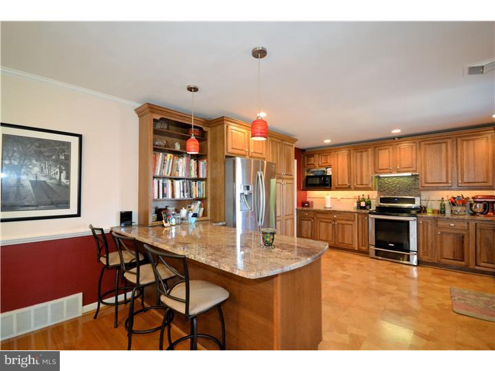 2322 Deer Path Road Huntingdon Valley, PA 19006 - Photo 11 of 25 Kitchen