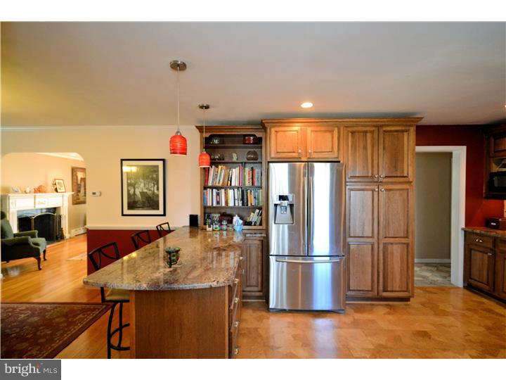 2322 Deer Path Road Huntingdon Valley, PA 19006 - Photo 7 of 25 Kitchen