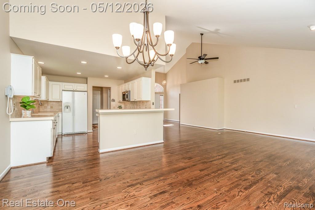 1110 Churchill Circle Rochester, MI 48307 - Photo 14 of 44 Gallery Image 14