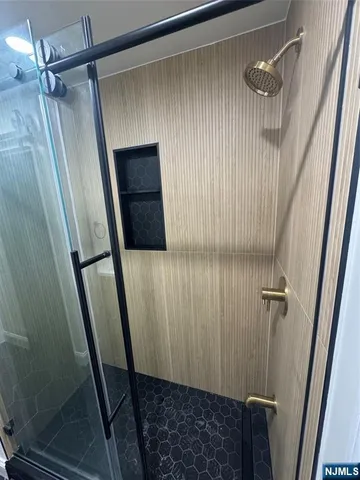 $2,550 | 87 Pasadena Avenue, Lodi, NJ 07644