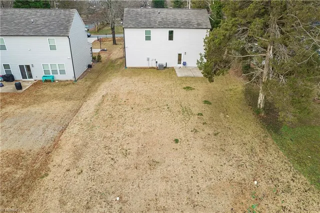 $329,500 | 4627 Shattalon Drive, Winston-Salem, NC 27106