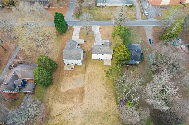 $329,500 | 4627 Shattalon Drive, Winston-Salem, NC 27106