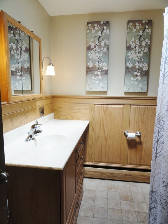 12 Birchwood Road Rutland, MA 01543 - Photo 14 of 27