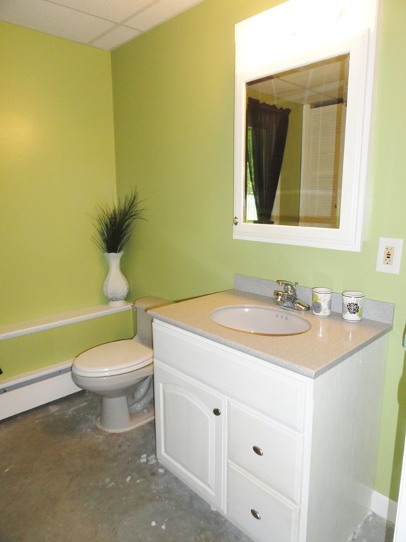 12 Birchwood Road Rutland, MA 01543 - Photo 25 of 27