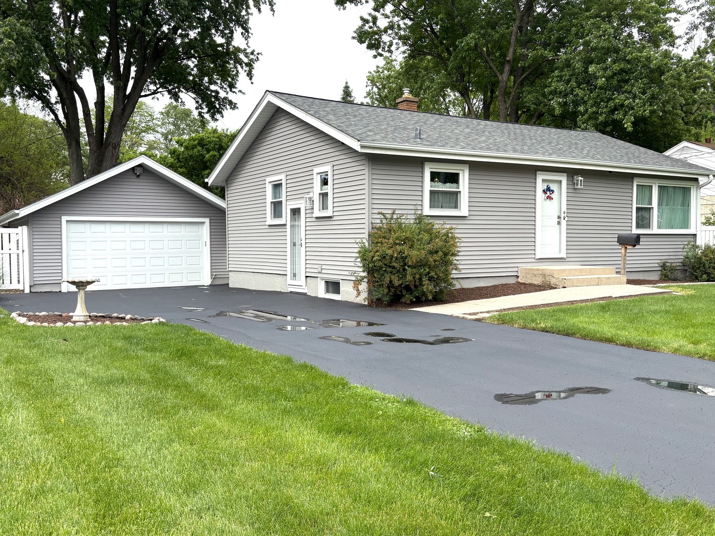 1234 Hickory Road Homewood, IL 60430 - Photo 1 of 36 Gallery Image 1
