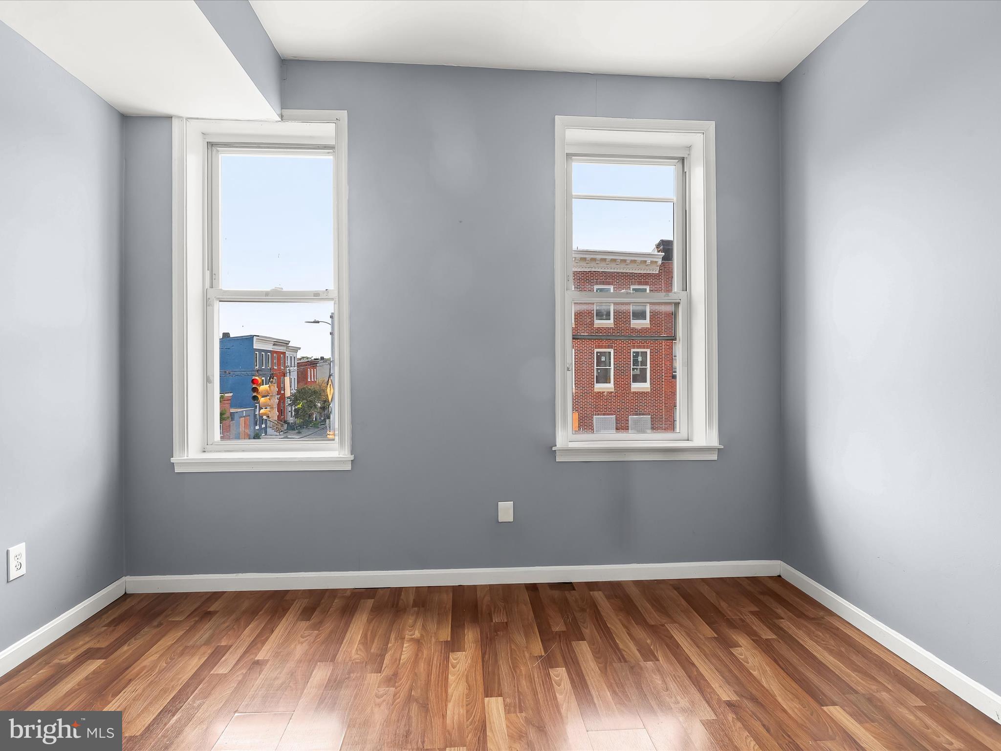 55 South Fulton Avenue Baltimore, MD 21223 - Photo 30 of 55 an empty room with window