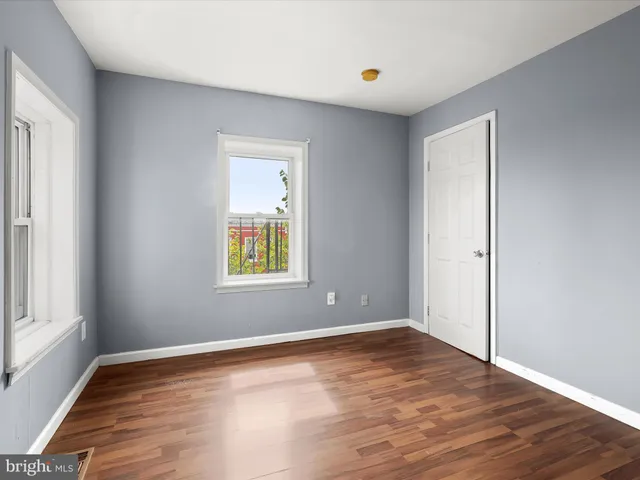 an empty room with window