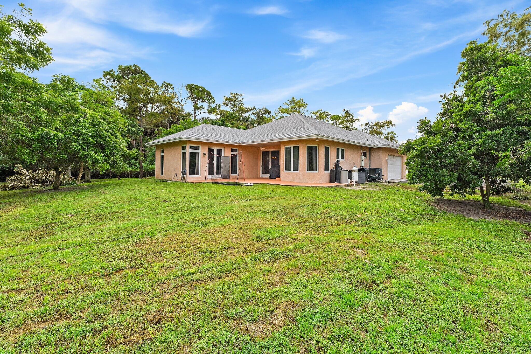 16915 62nd Road North Loxahatchee, FL 33470 - Photo 29 of 38 Back Patio