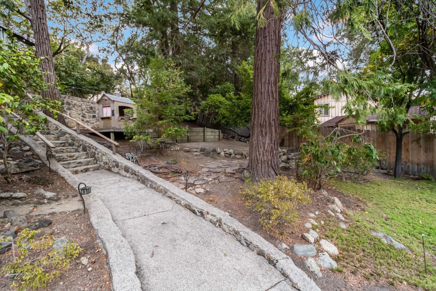 1019 Los Trancos Road Portola Valley, CA 94028 - Photo 11 of 63