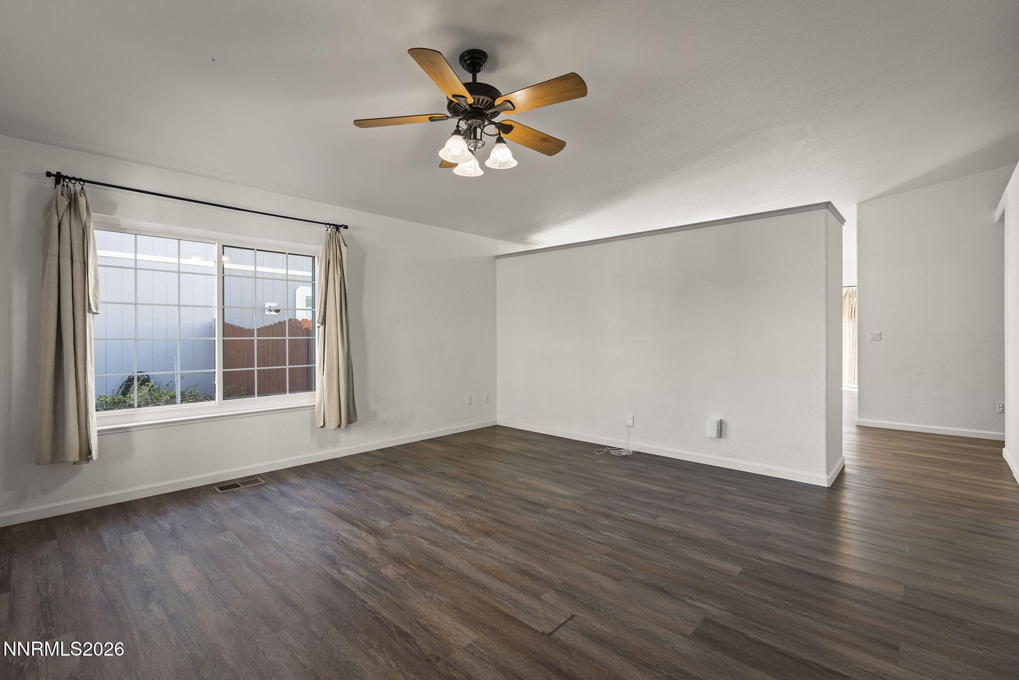 17664 Alexandria Court Reno, NV 89508 - Photo 3 of 22 3-web-or-mls-_DSC6051