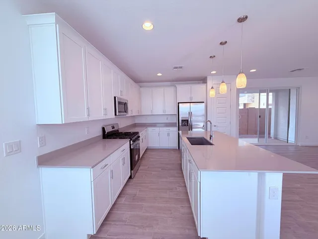 $2,500 | 10126 East Ulysses Avenue, Mesa, AZ 85212