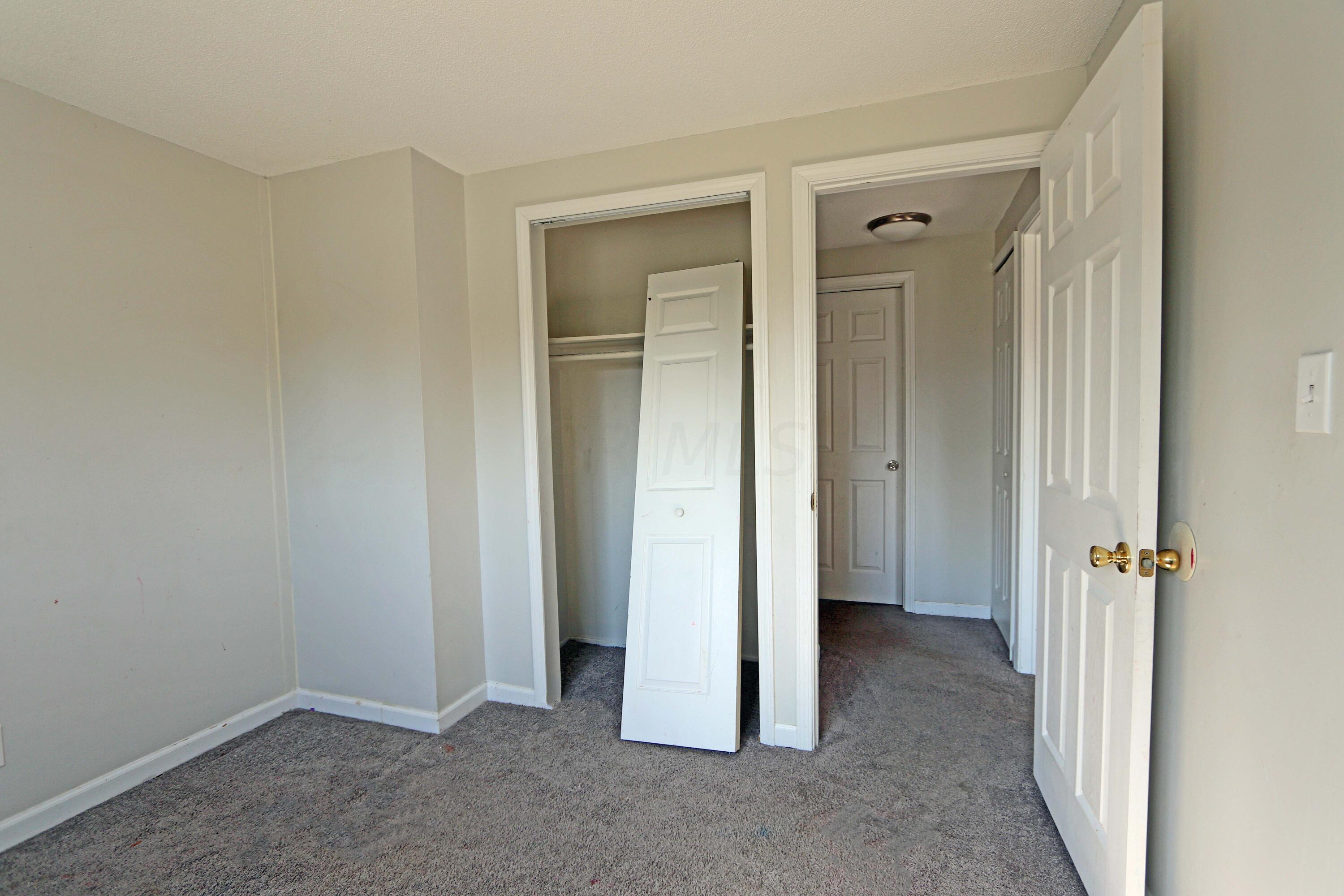 4569 Stonehedge Road Columbus, OH 43231 - Photo 28 of 38 Bedroom 3