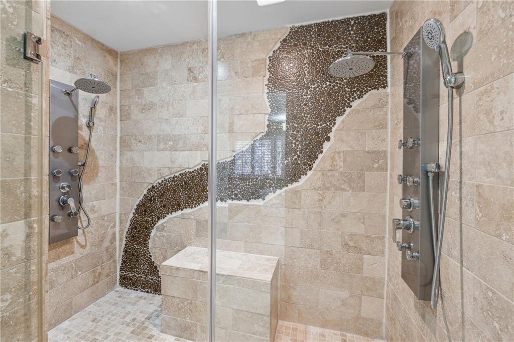 6895 Riverside Drive Sandy Springs, GA 30328 - Photo 26 of 47 Gallery Image 26